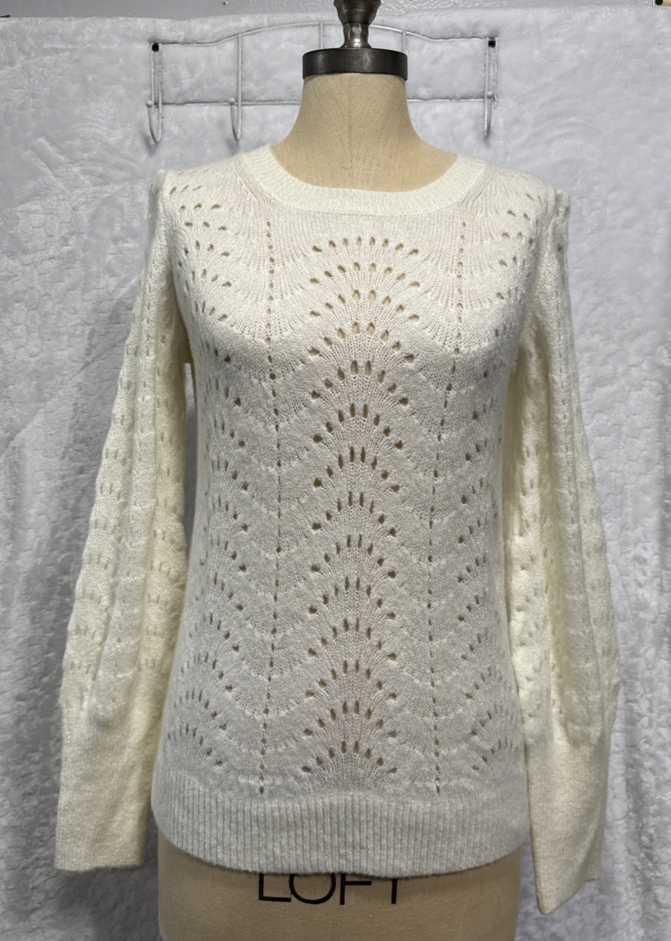 Gap Womens Pointelle Knit Pullover Sweater Crew Neck Ivory Long Sleeve Top M